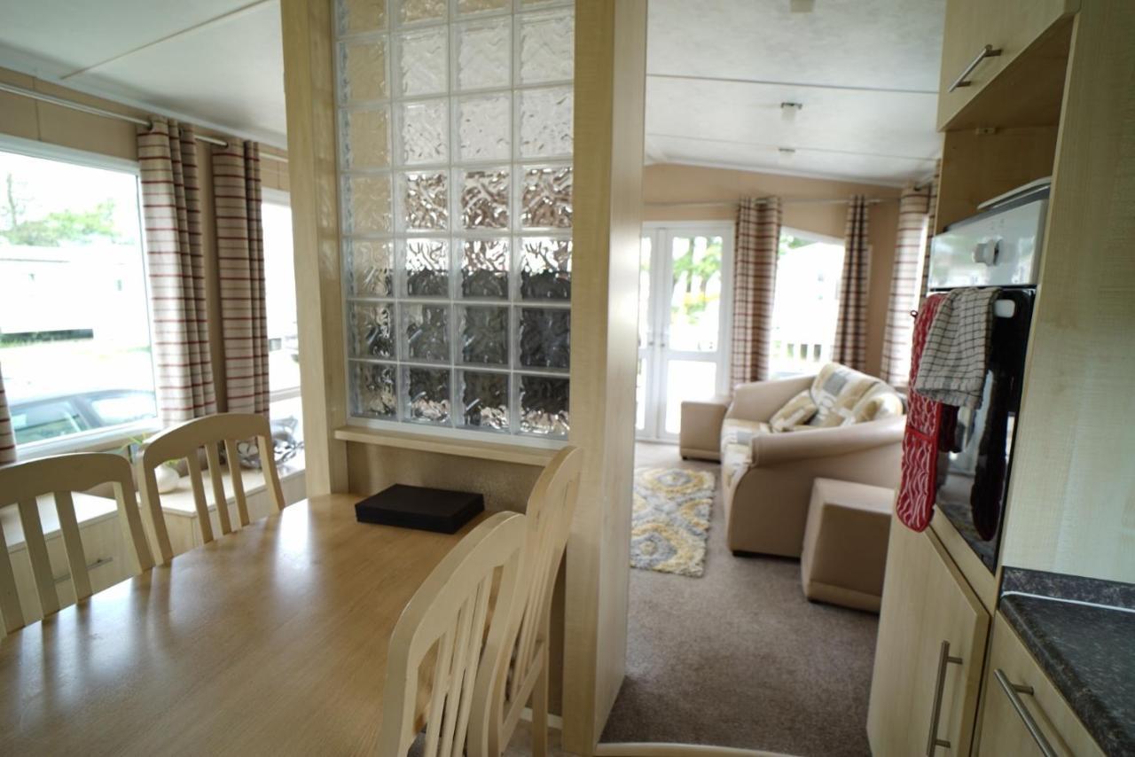 Manor Park Hunstanton Pets Go Free Linen Included Villa Екстериор снимка