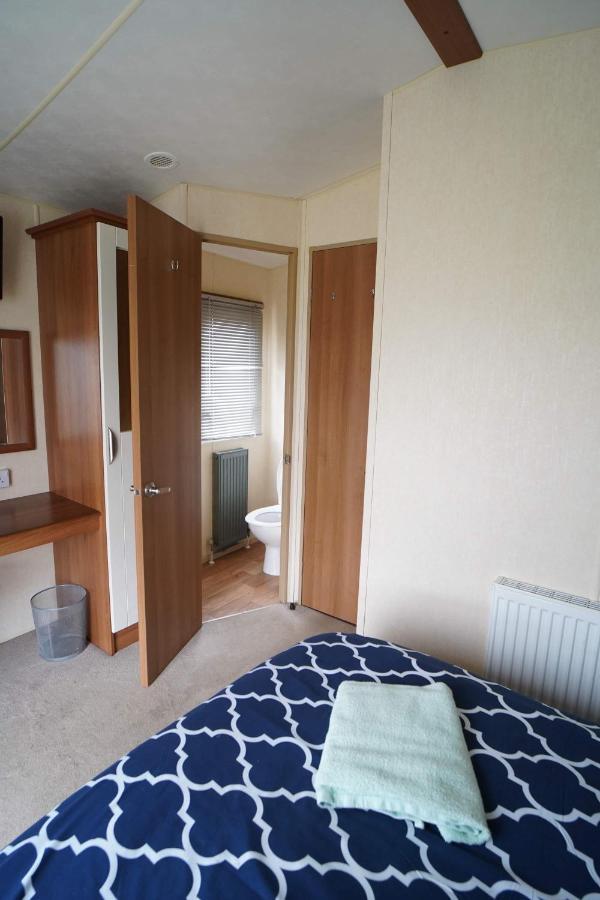Manor Park Hunstanton Pets Go Free Linen Included Villa Екстериор снимка